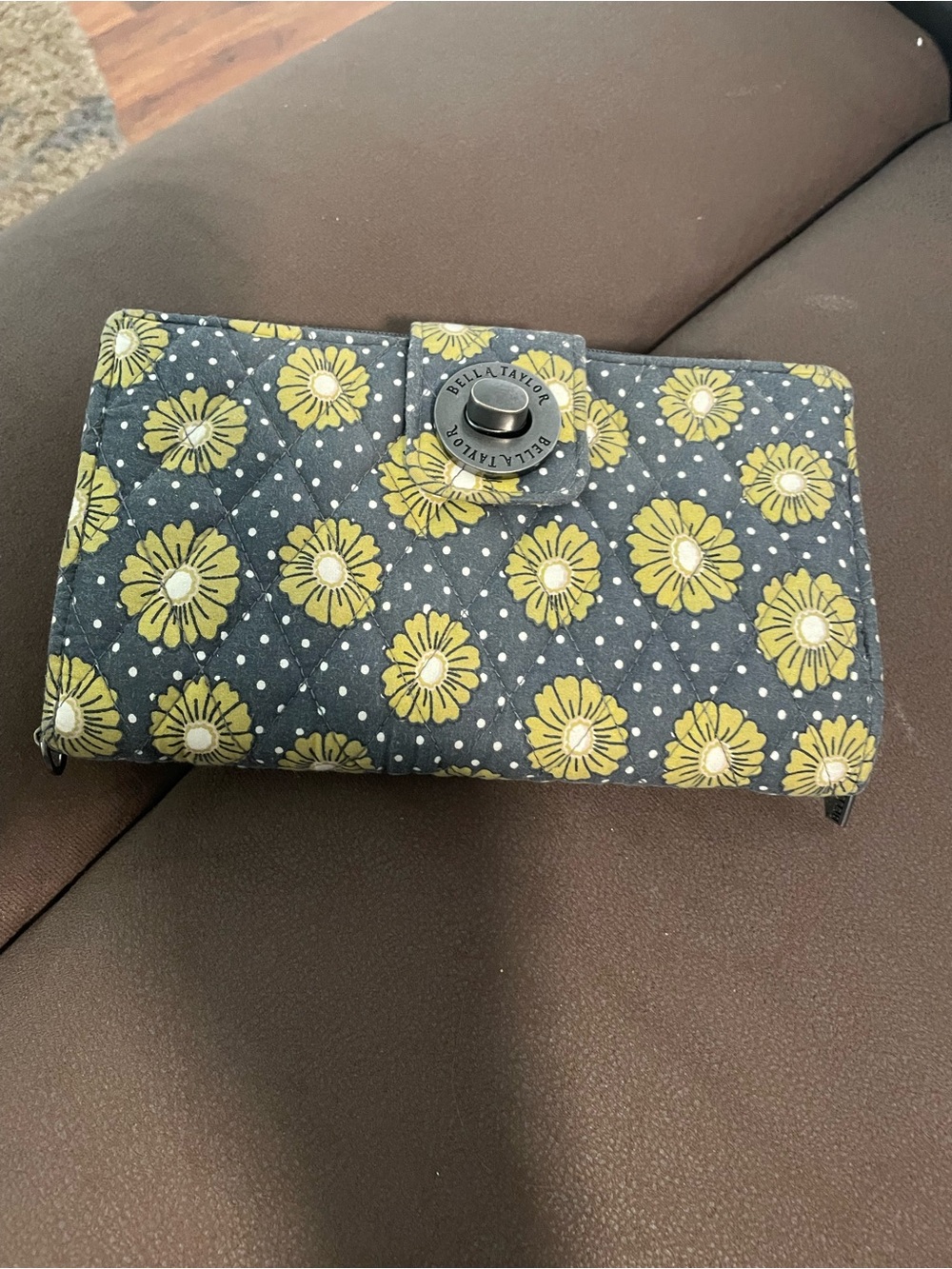 Bella Taylor Quilted Wallet with Daisy Print